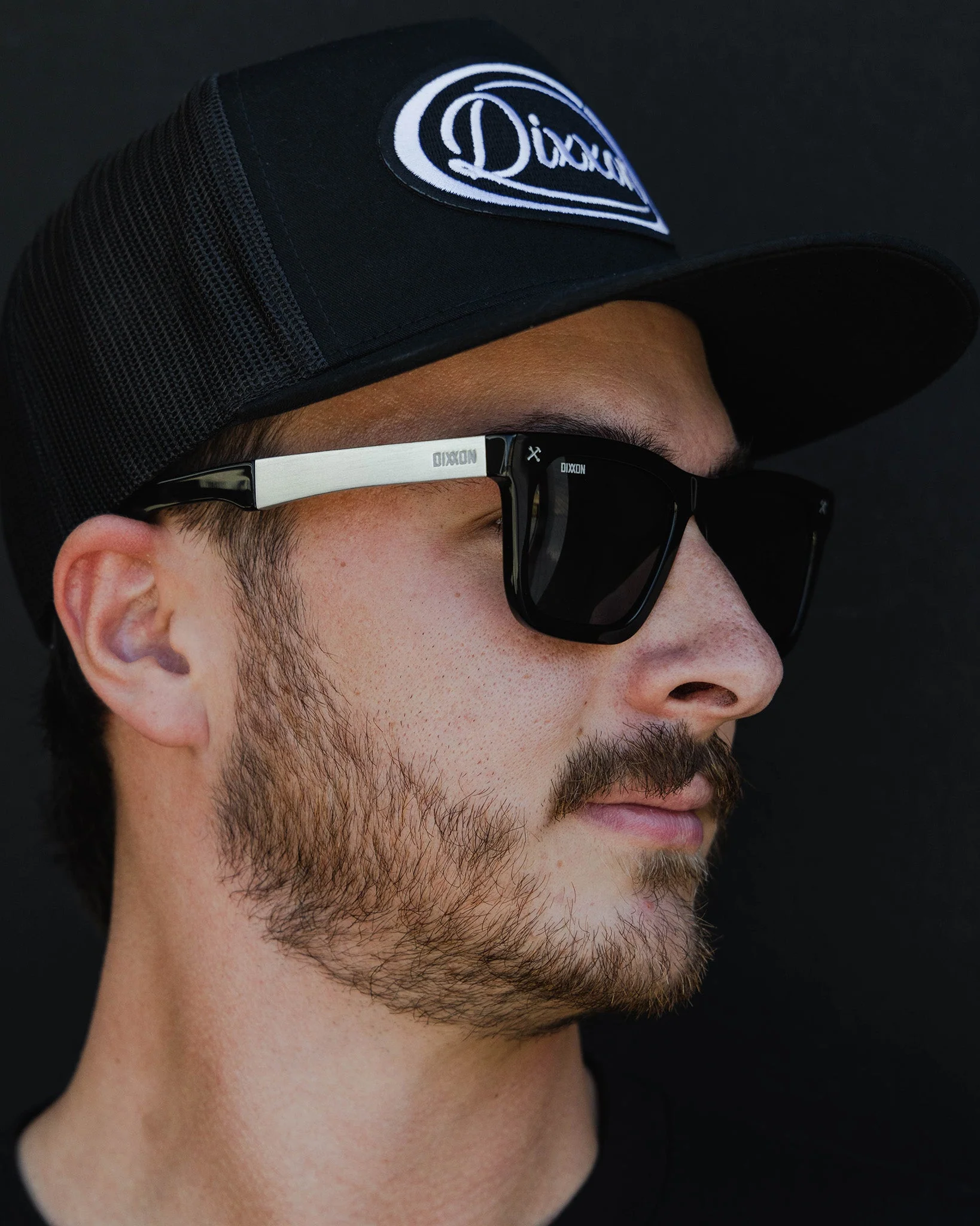 Anvil Metal Sunglasses - Black & Grey - Image 4