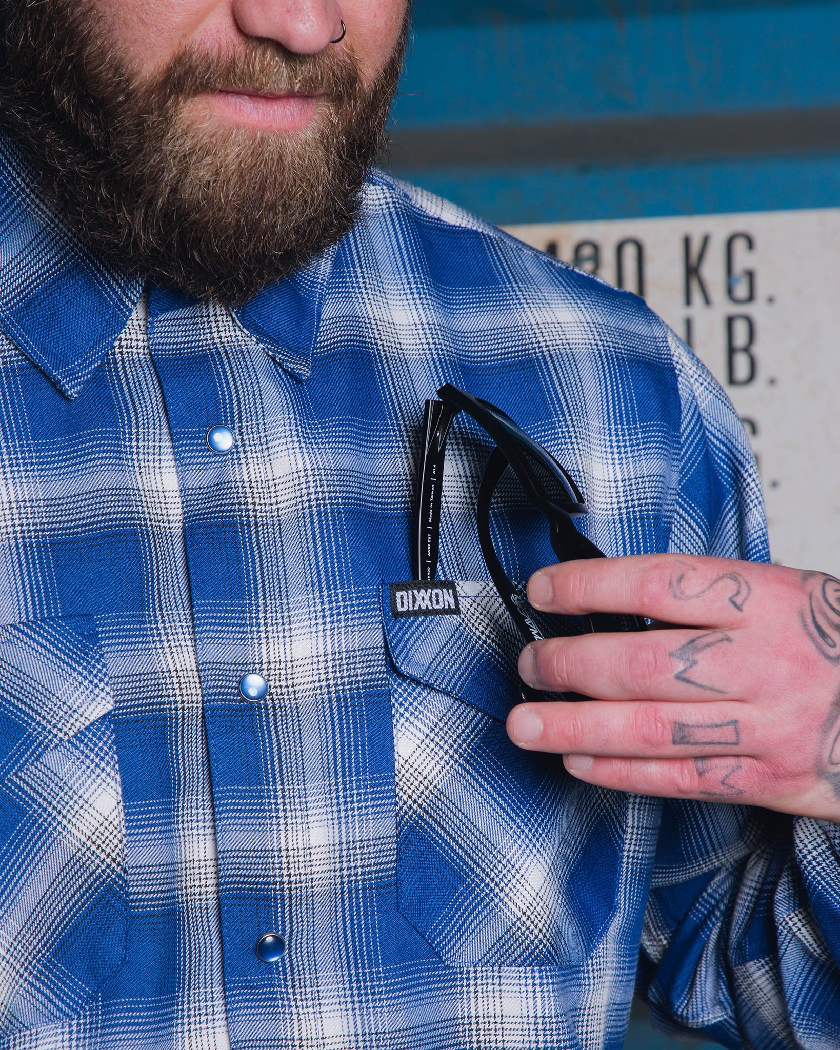 Deluxe Flannel - Image 4