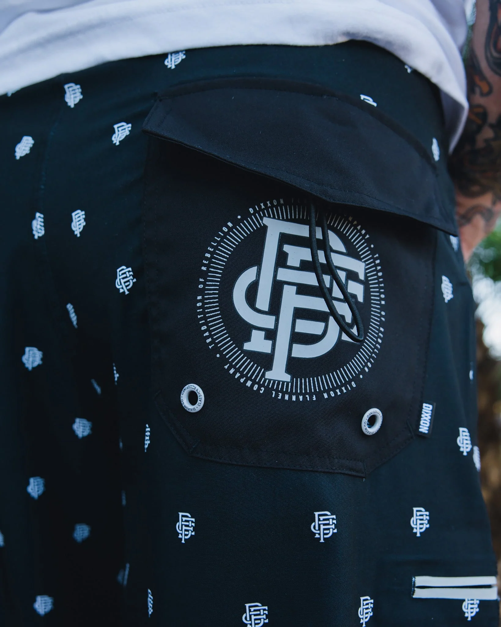 Insignia Boardshorts - Black - Image 4