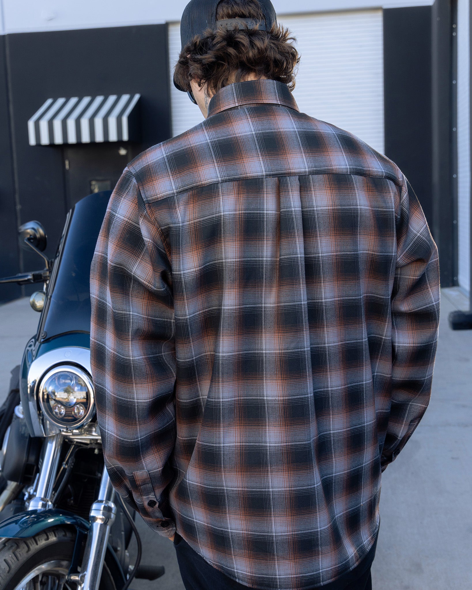 Men's Copperline Sherpa Flannel Jacket - Image 6