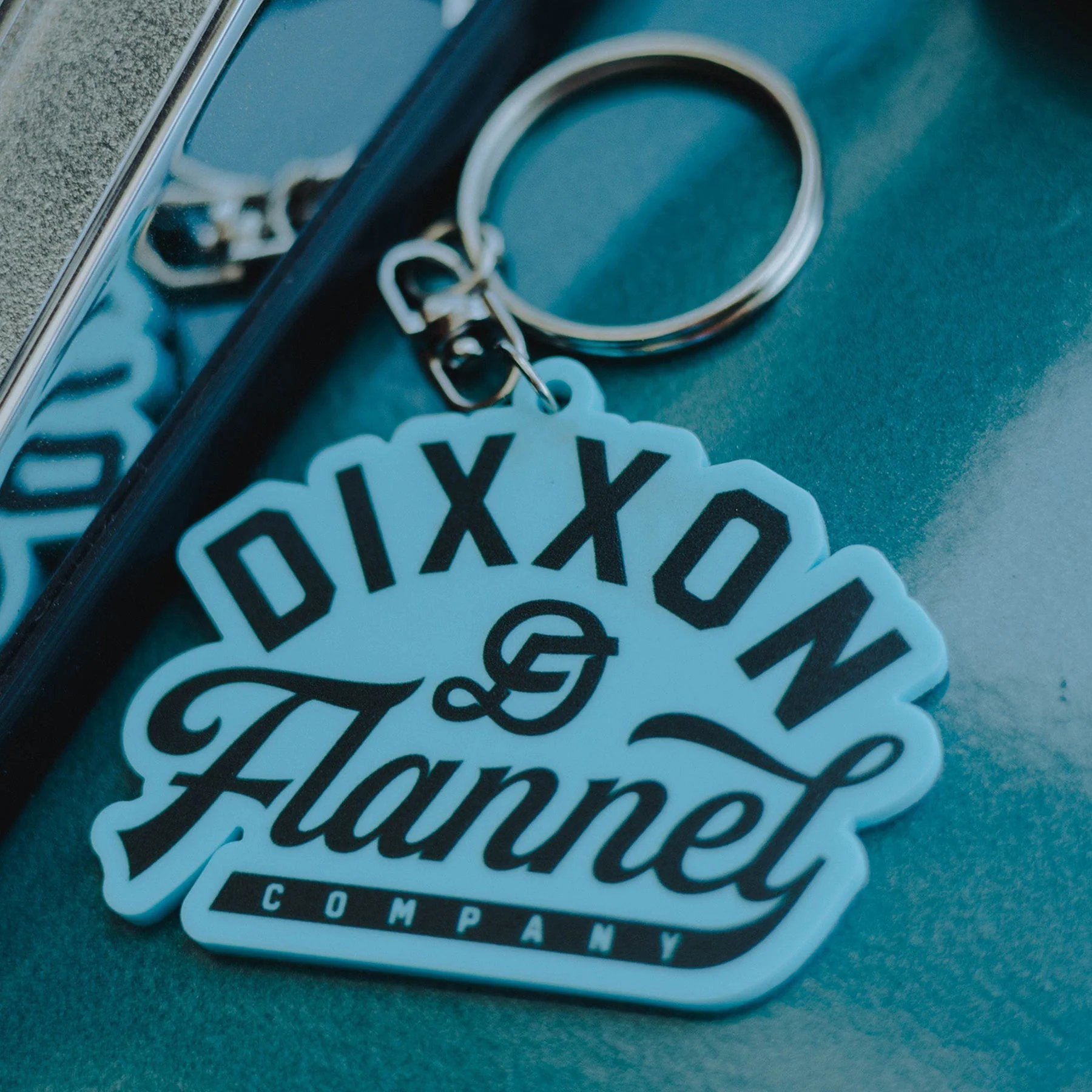 Pastime Keychain - Tiffany & Black