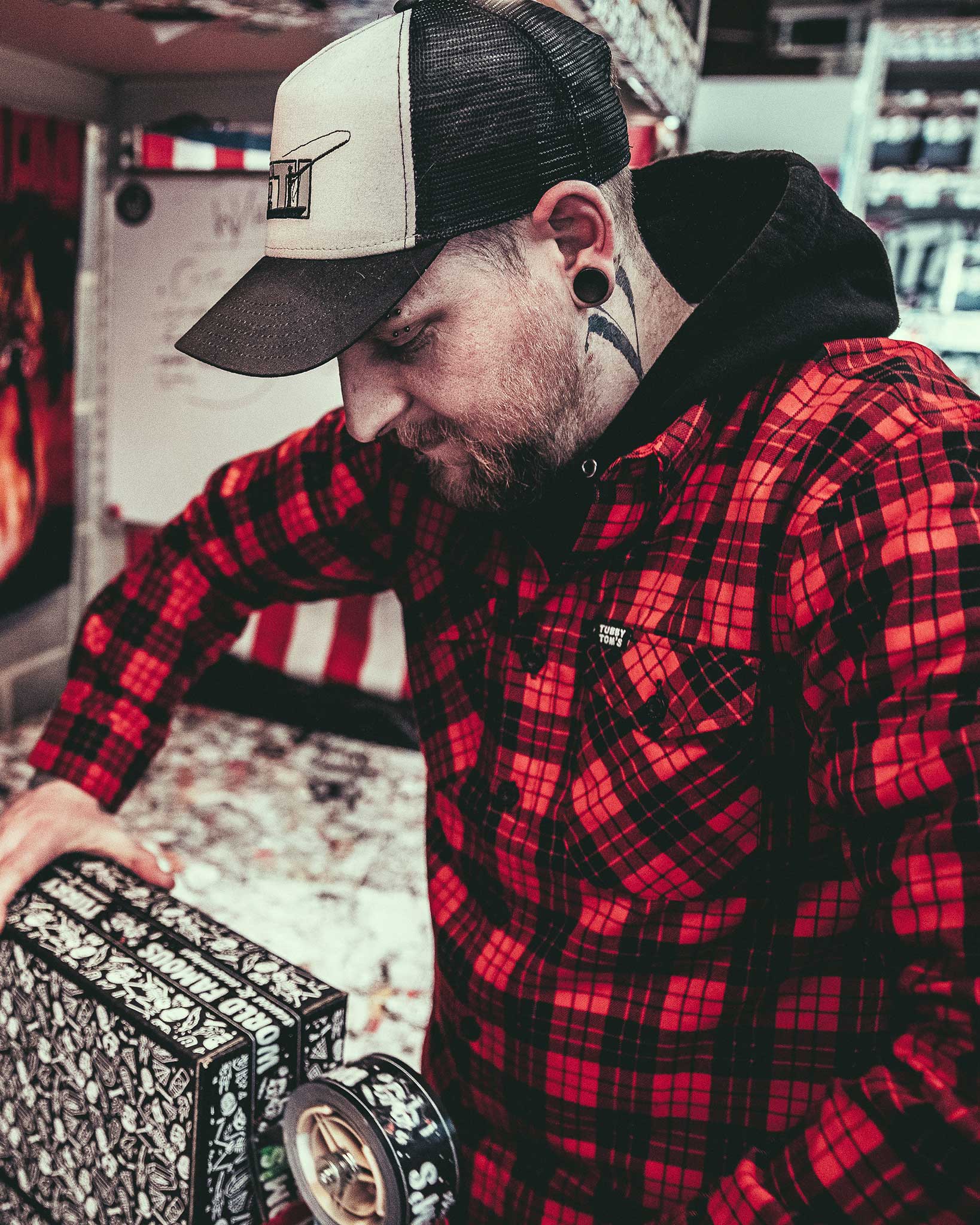 Tubby Tom's Flannel - Image 8